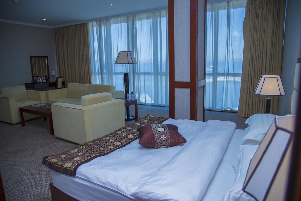Golden Coast Hotel Baku Exterior photo