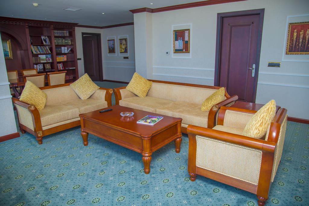 Golden Coast Hotel Baku Exterior photo
