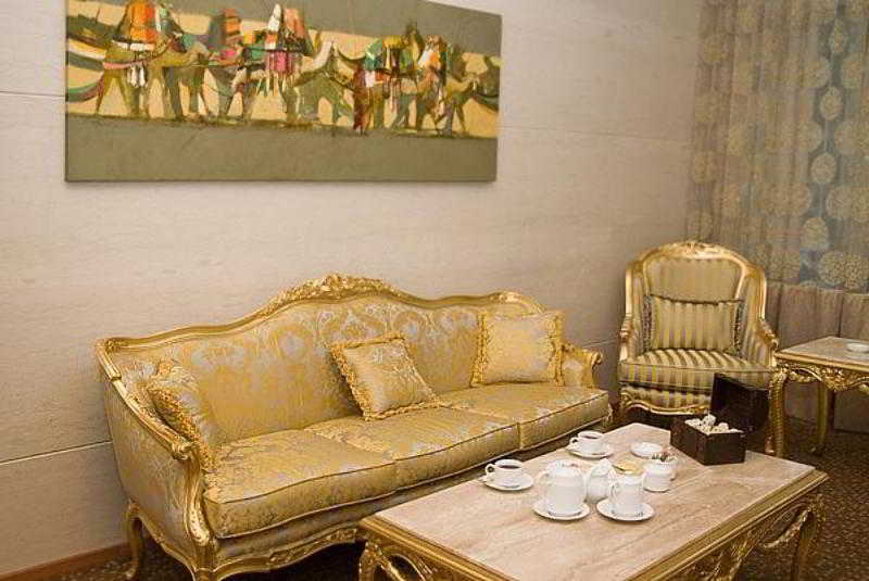 Golden Coast Hotel Baku Room photo